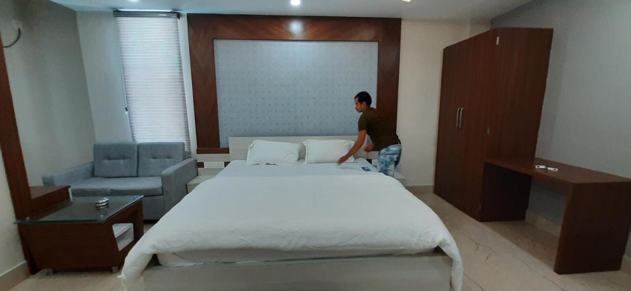 Hotel Narendra Plaza Balasore Eksteriør bilde