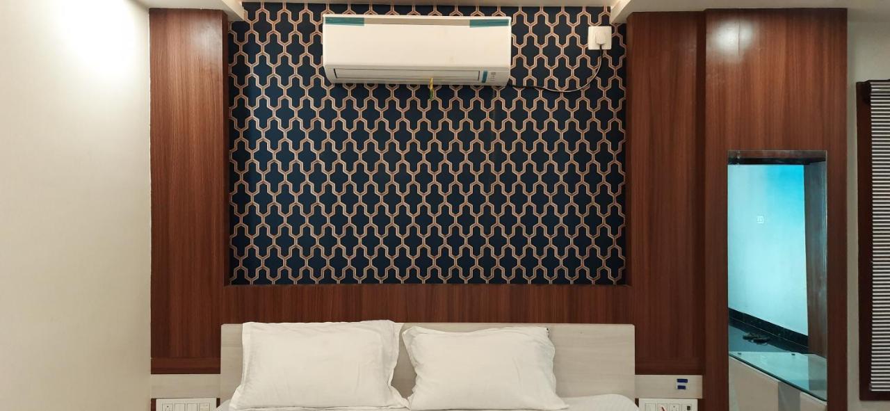 Hotel Narendra Plaza Balasore Eksteriør bilde