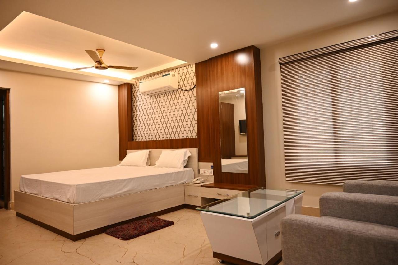 Hotel Narendra Plaza Balasore Eksteriør bilde